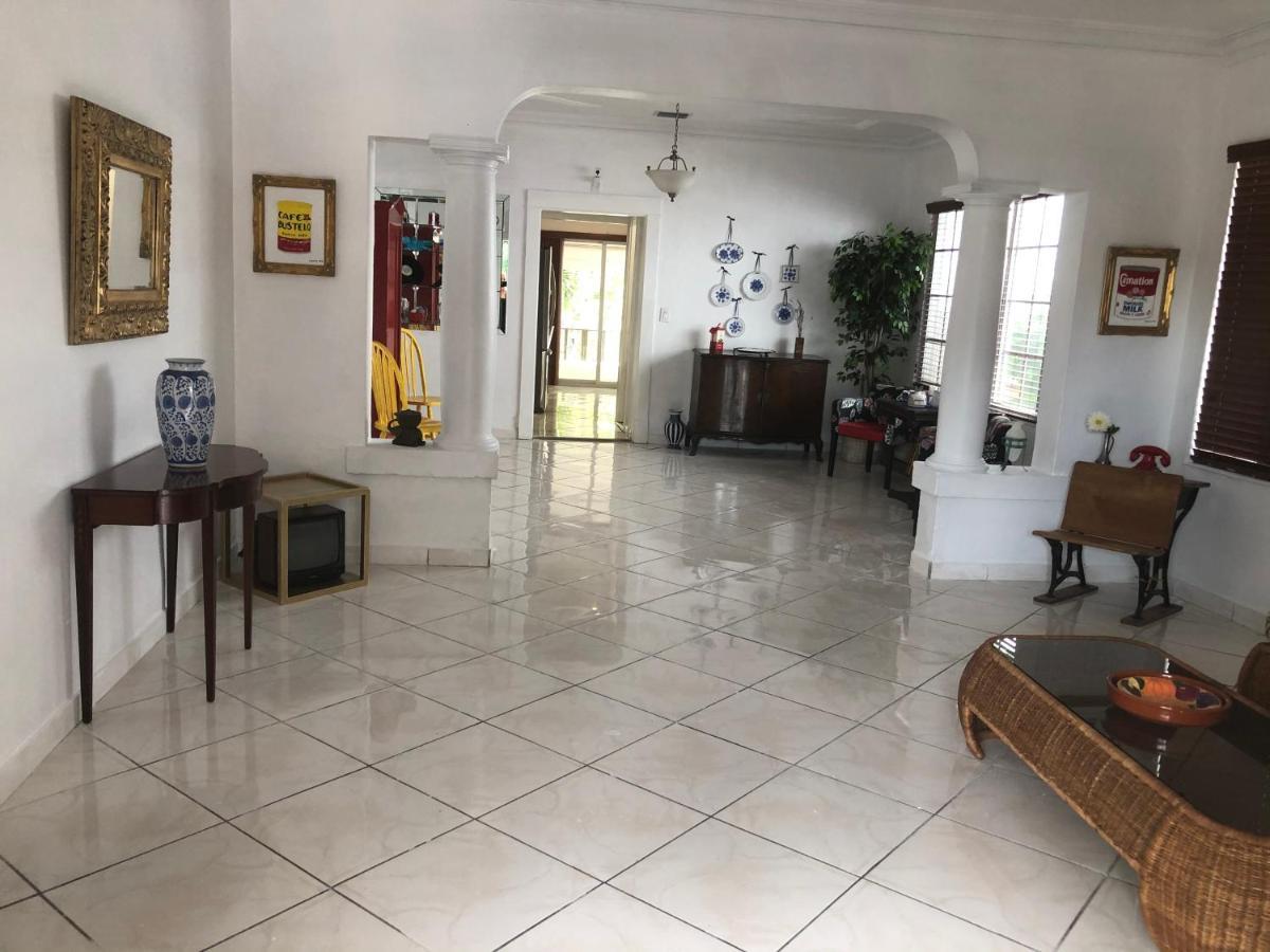 Cozy Room In The Heart Of Little Havana Miami Exterior foto