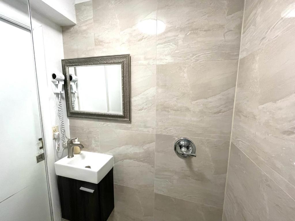 Cozy Room In The Heart Of Little Havana Miami Exterior foto