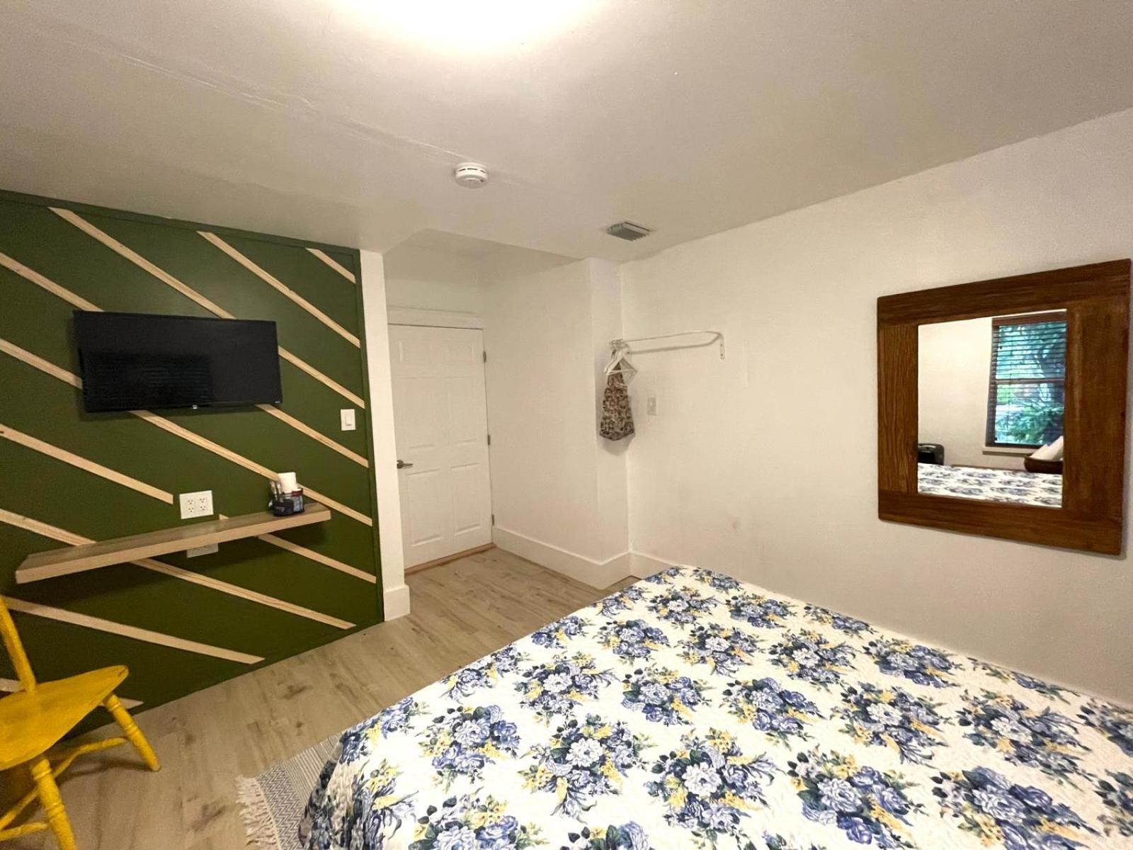 Cozy Room In The Heart Of Little Havana Miami Exterior foto